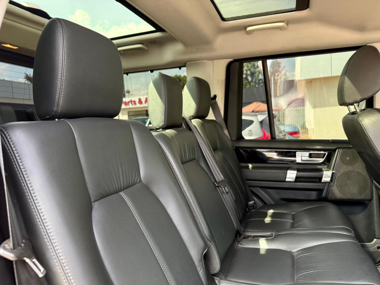 LAND ROVER DISCOVERY 4 HSE LUXURY thumbnail 15