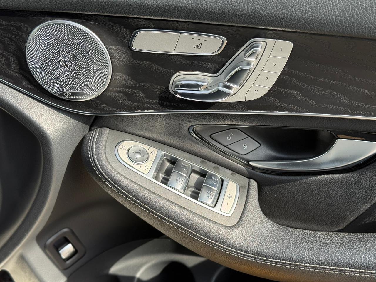 MERCEDES BENZ GLC 250 4MATIC thumbnail 13