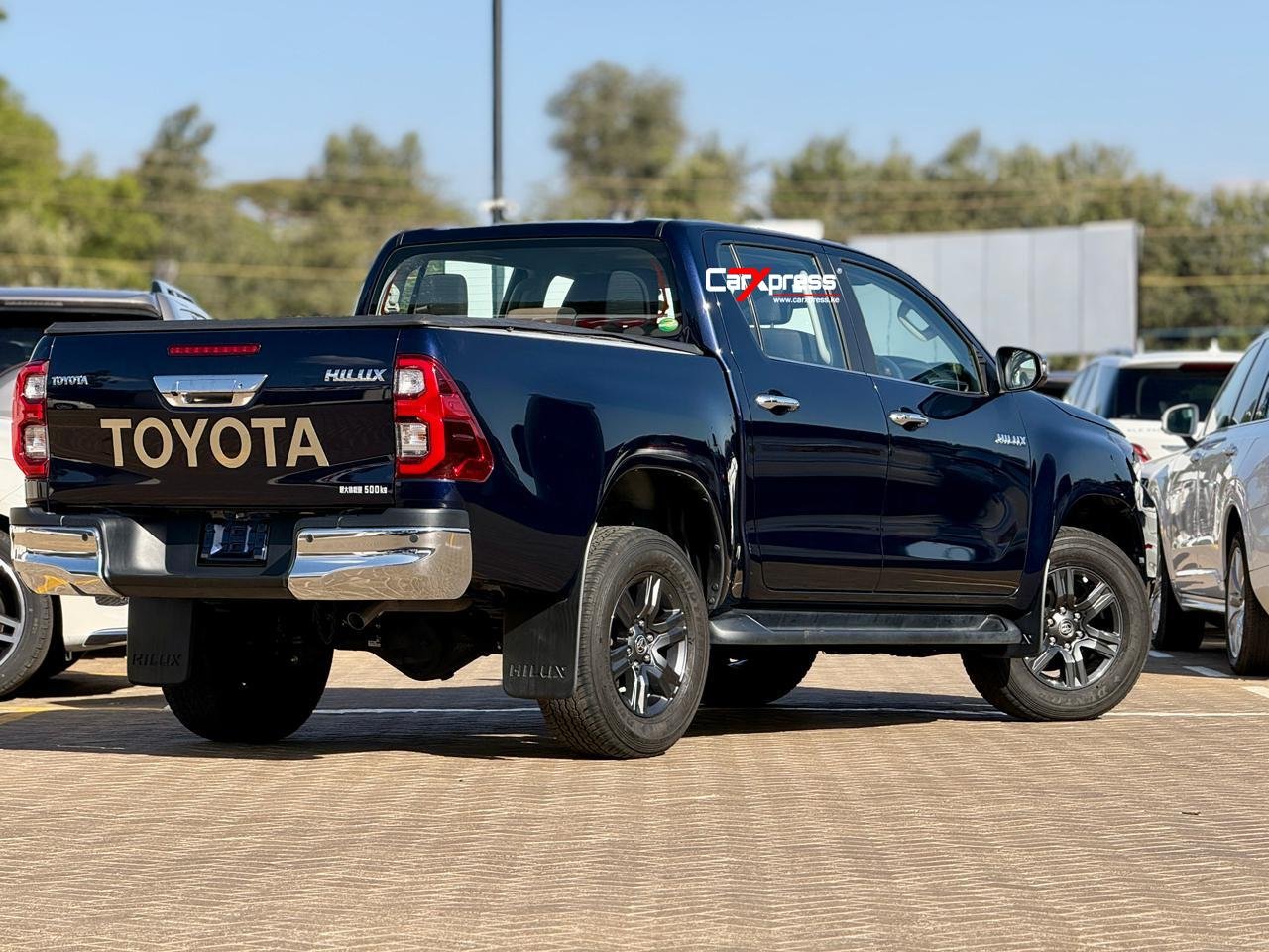 TOYOTA HILUX DOUBLE CAB thumbnail 6