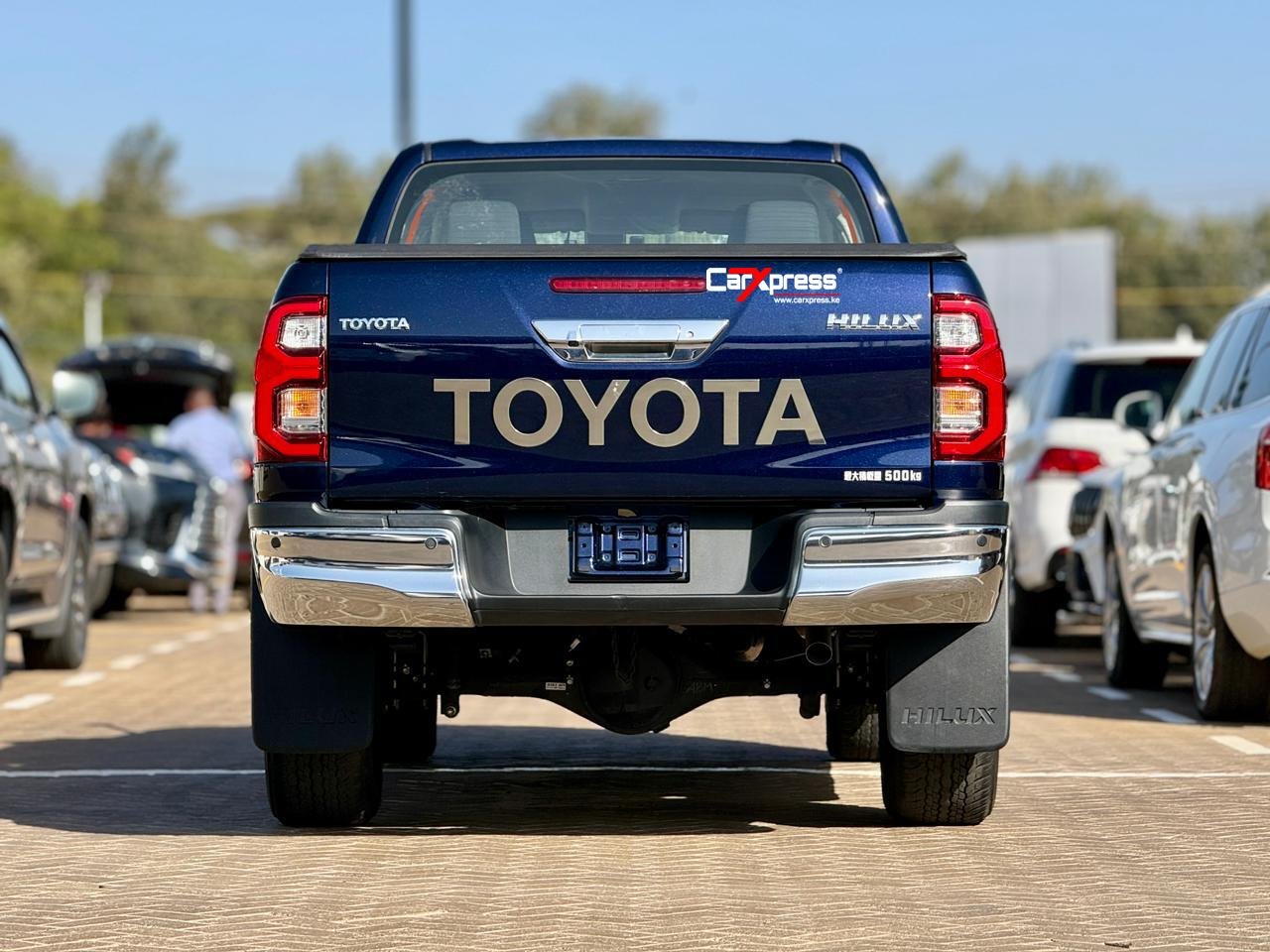 TOYOTA HILUX DOUBLE CAB thumbnail 4