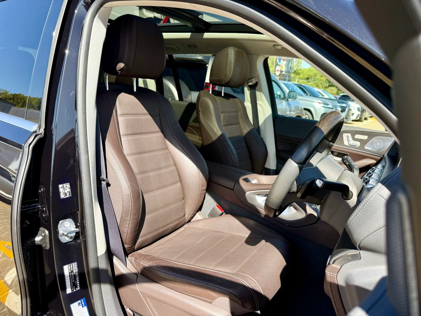 MERCEDES BENZ GLS400d thumbnail 7