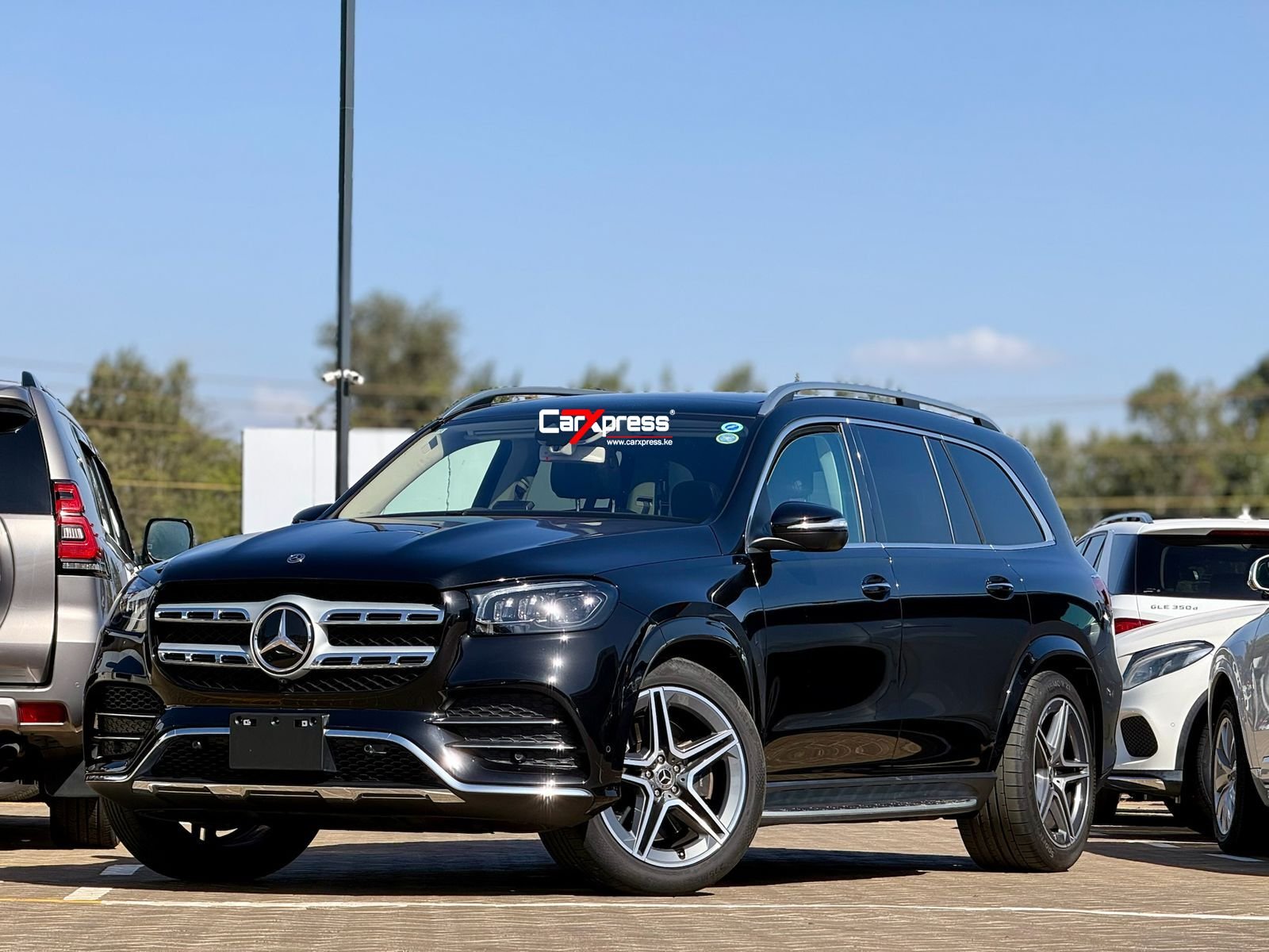 MERCEDES BENZ GLS400d thumbnail 5