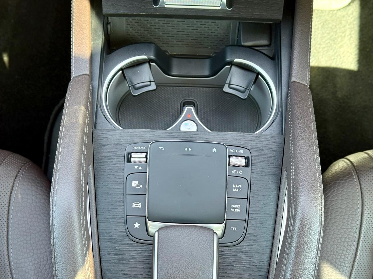 MERCEDES BENZ GLS400d thumbnail 12