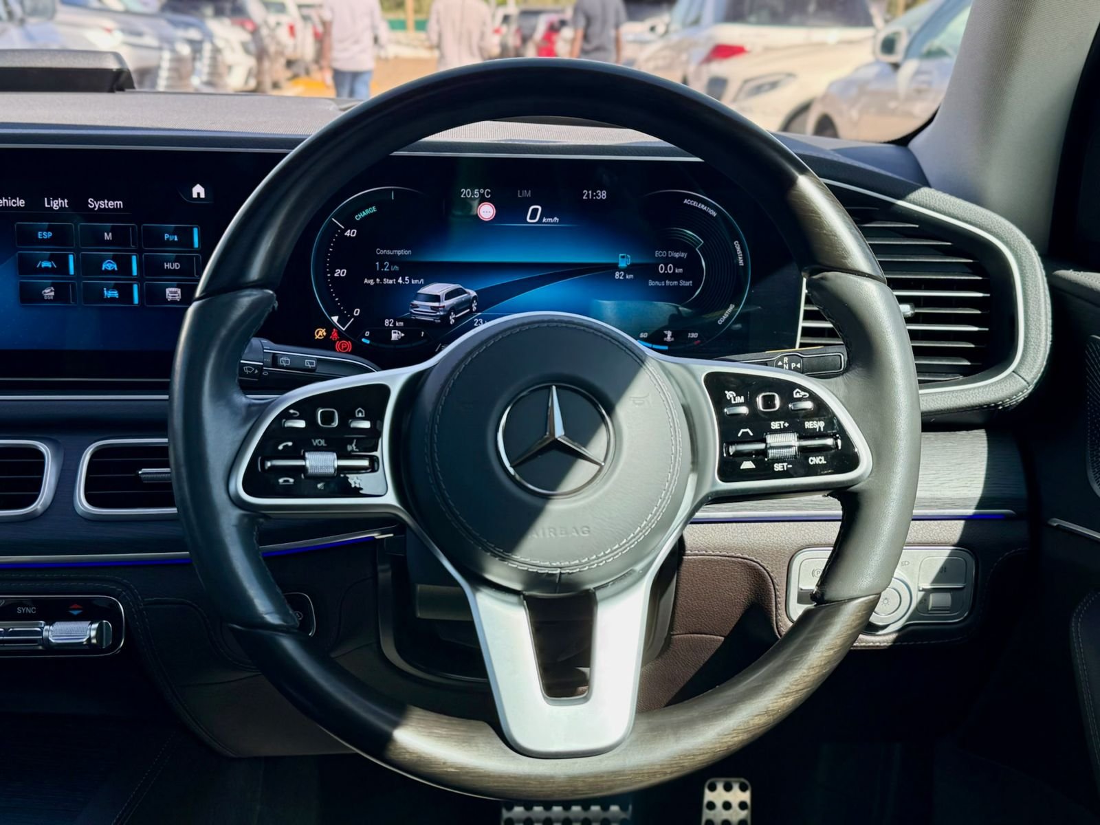 MERCEDES BENZ GLS400d thumbnail 13