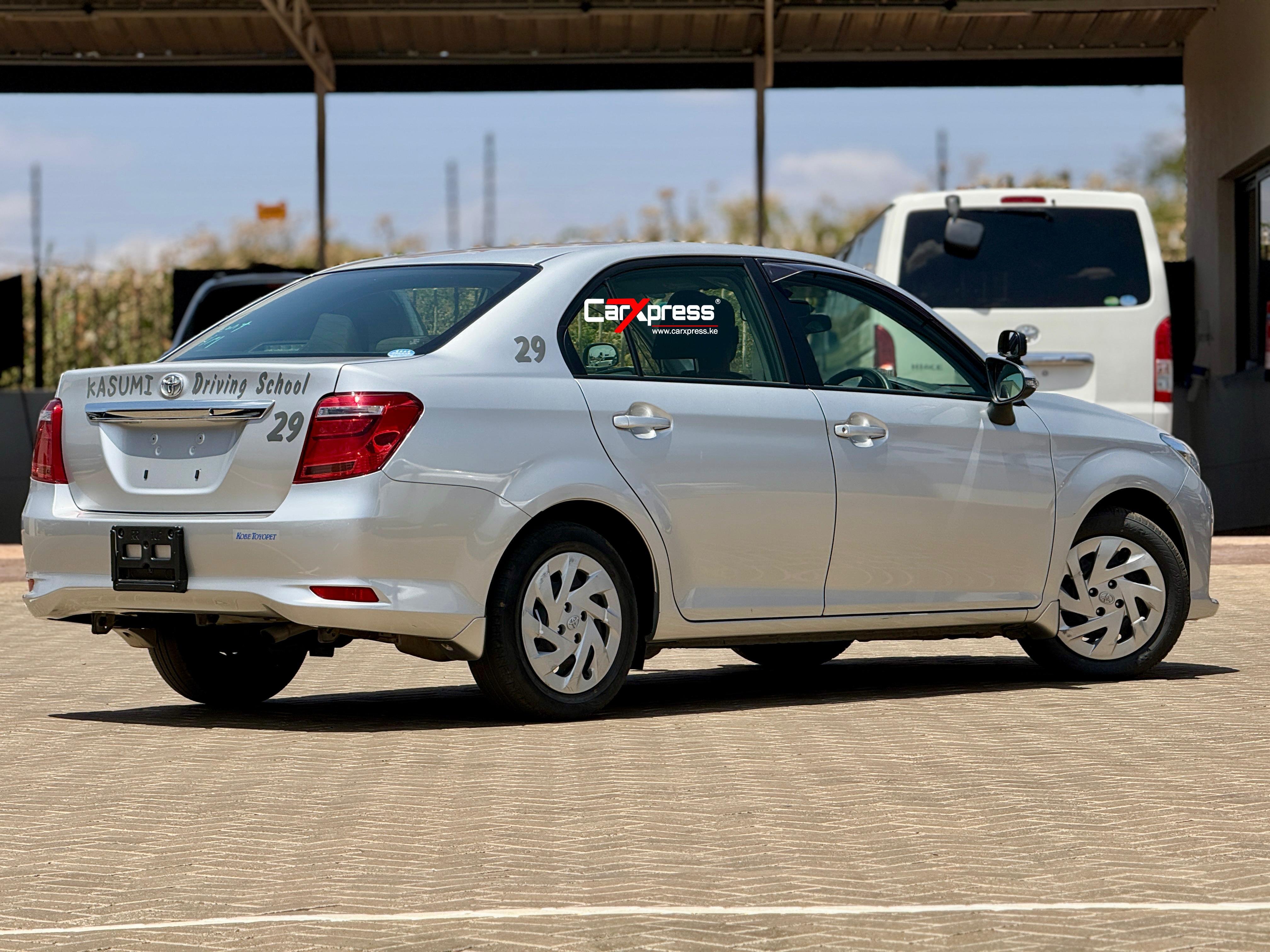 TOYOTA AXIO thumbnail 6