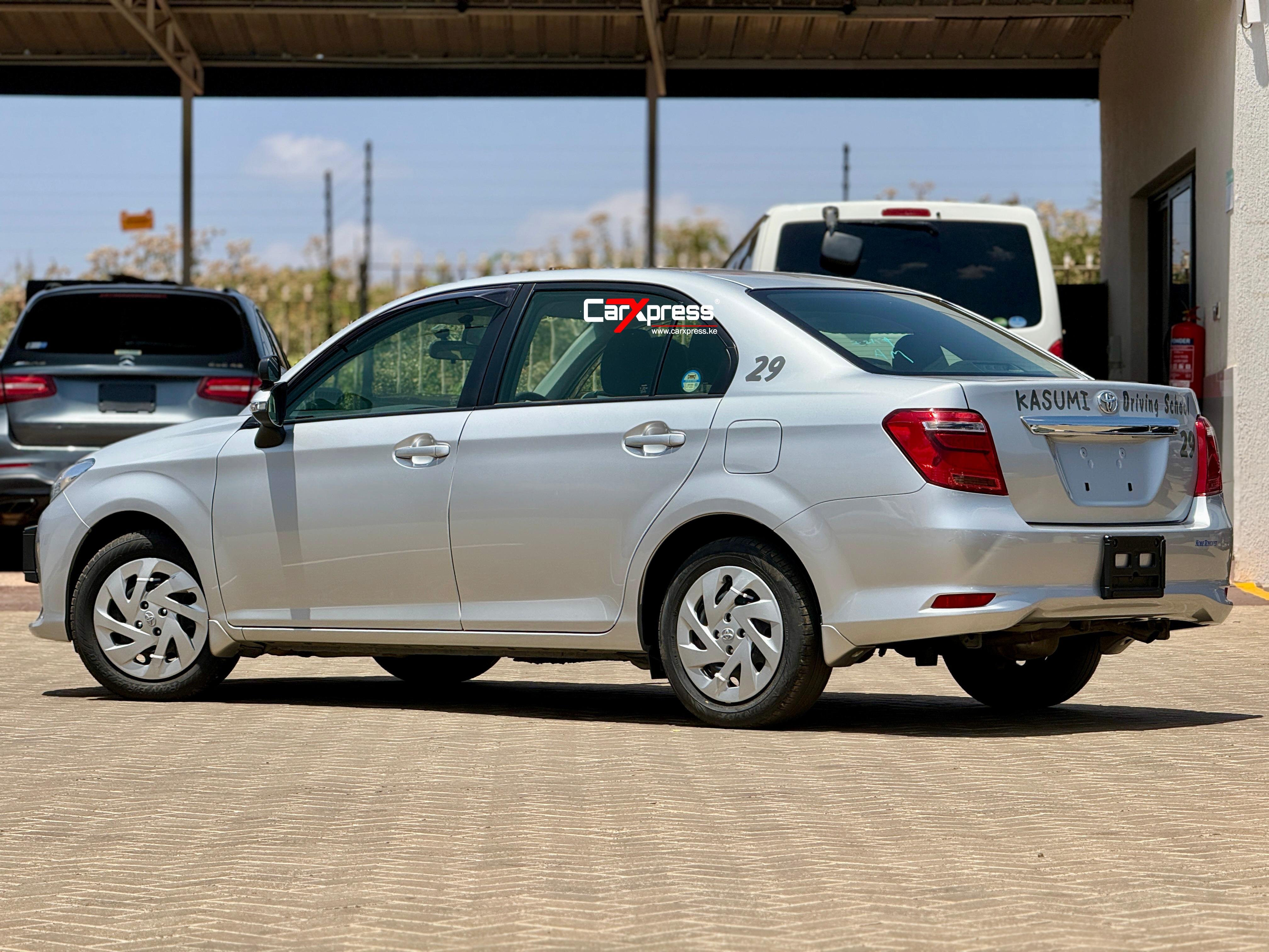 TOYOTA AXIO thumbnail 2
