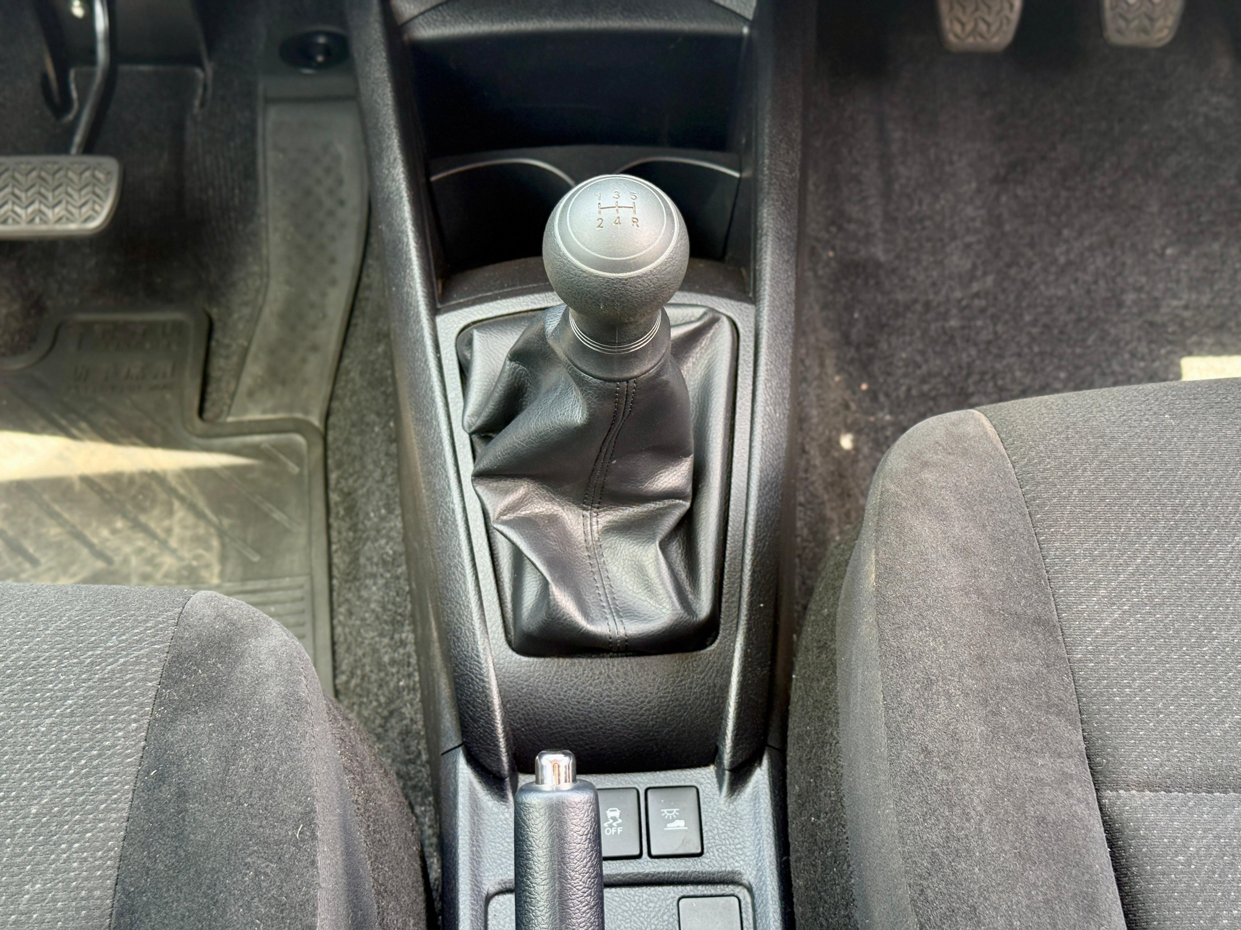 TOYOTA AXIO thumbnail 10