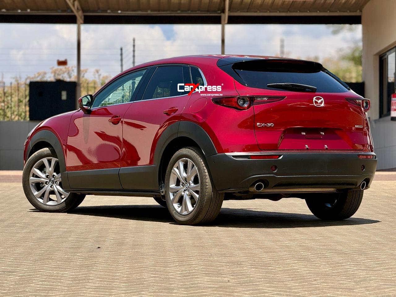 MAZDA CX-30 COMPACT CROSSOVER thumbnail 2