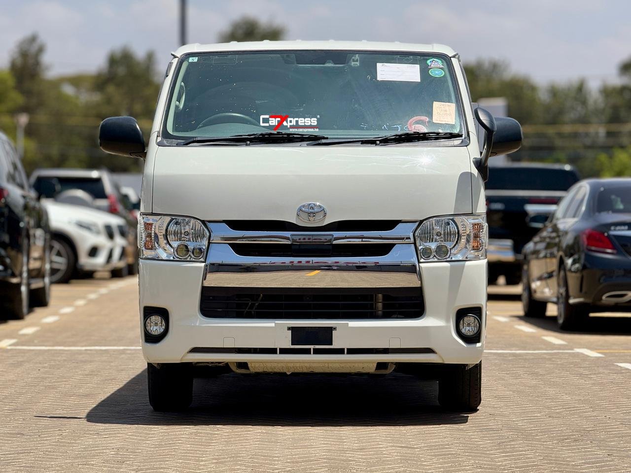TOYOTA HIACE GDH201 thumbnail 3