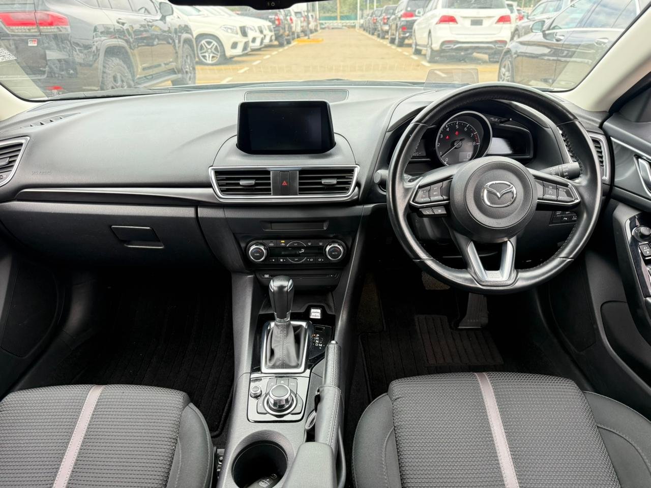 MAZDA AXELA thumbnail 9