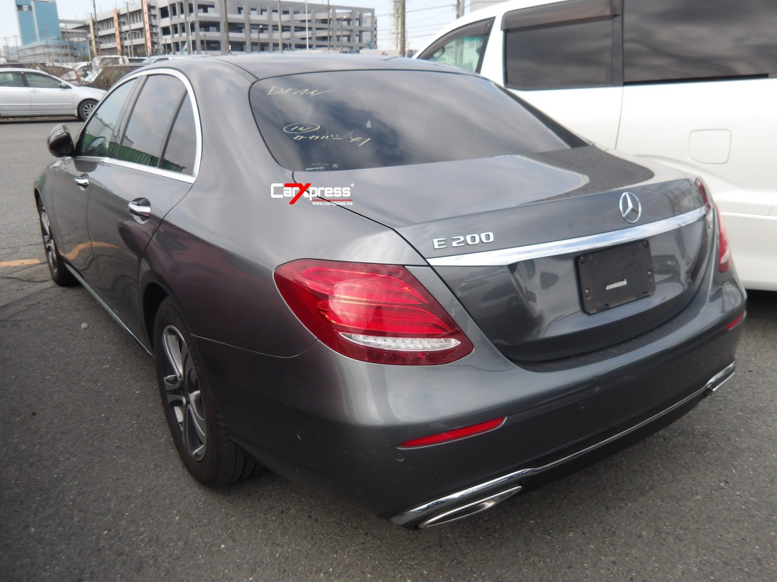 MERCEDES BENZ E200 W213 thumbnail 2