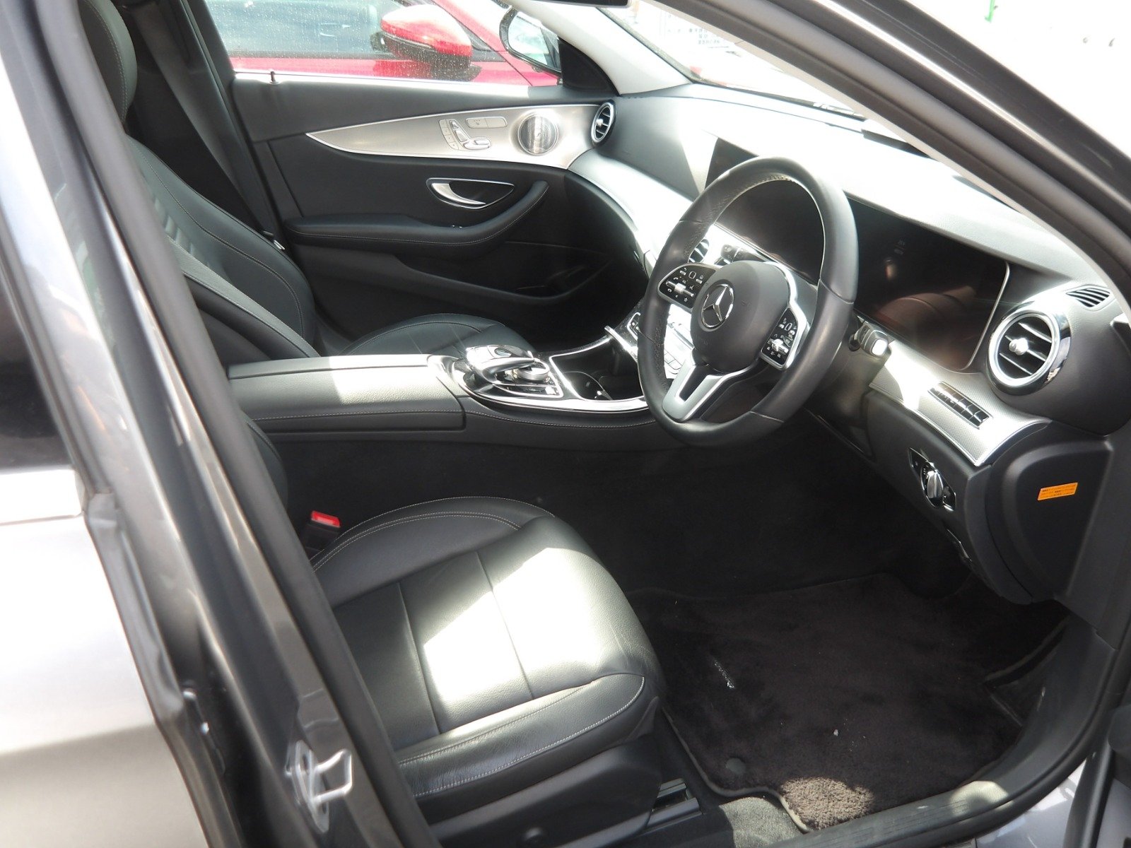 MERCEDES BENZ E200 W213 thumbnail 6