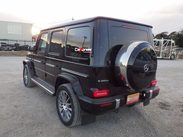 MERCEDES BENZ G350d G-WAGON thumbnail 5