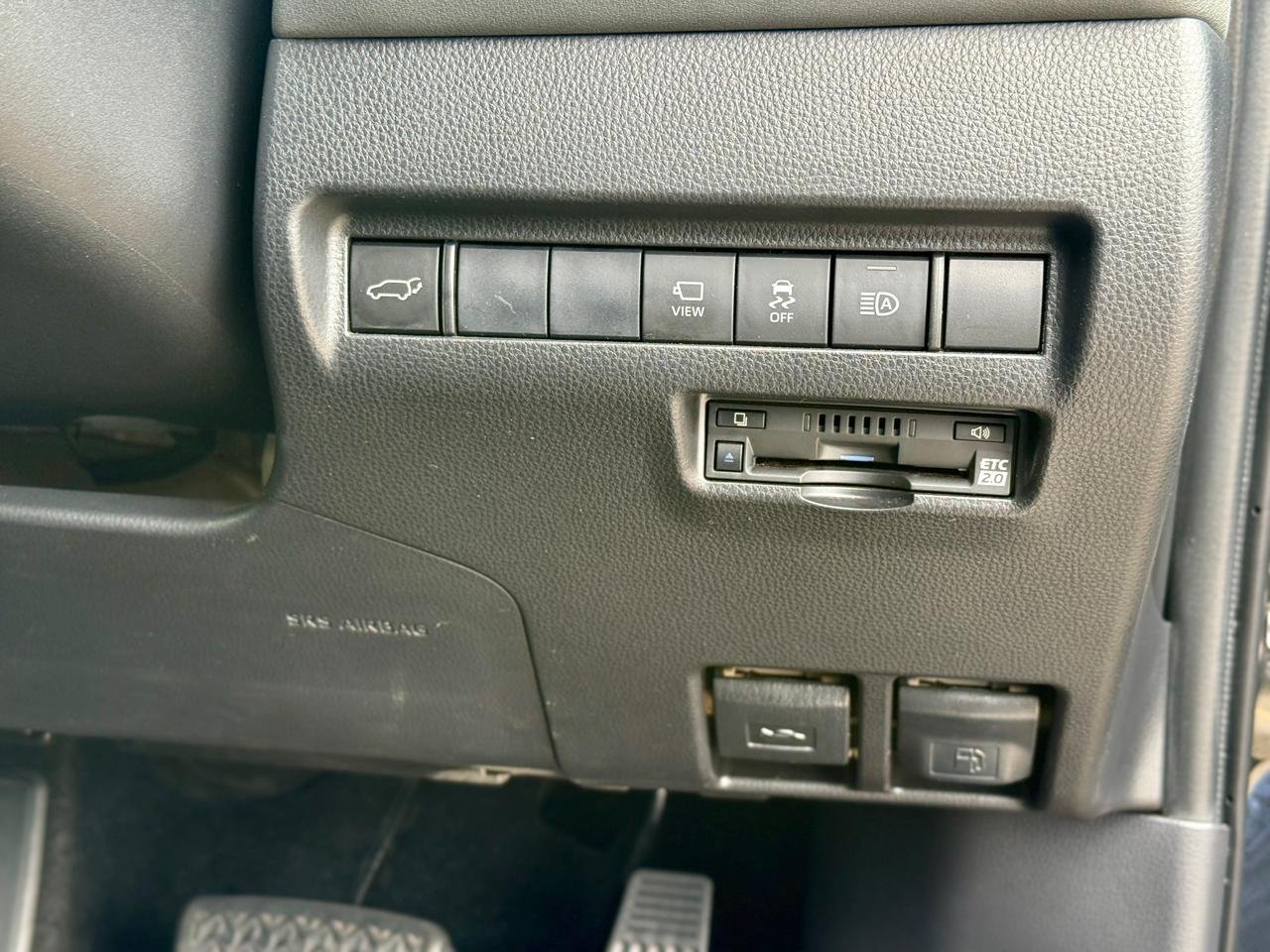 TOYOTA HARRIER thumbnail 15