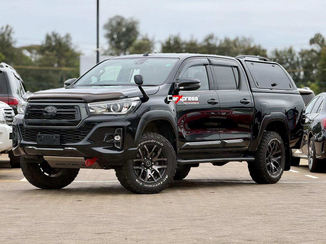 TOYOTA HILUX DOUBLE CAB thumbnail 5