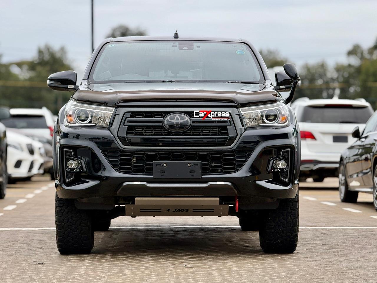 TOYOTA HILUX DOUBLE CAB thumbnail 3