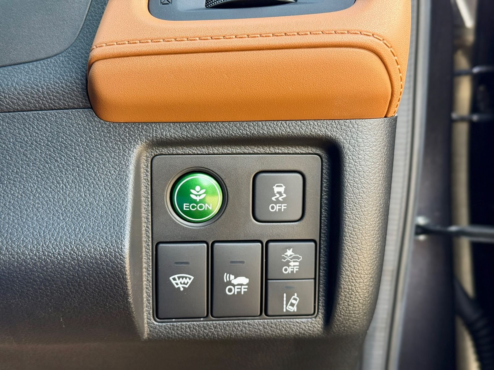HONDA VEZEL HYBRID RU3 thumbnail 12