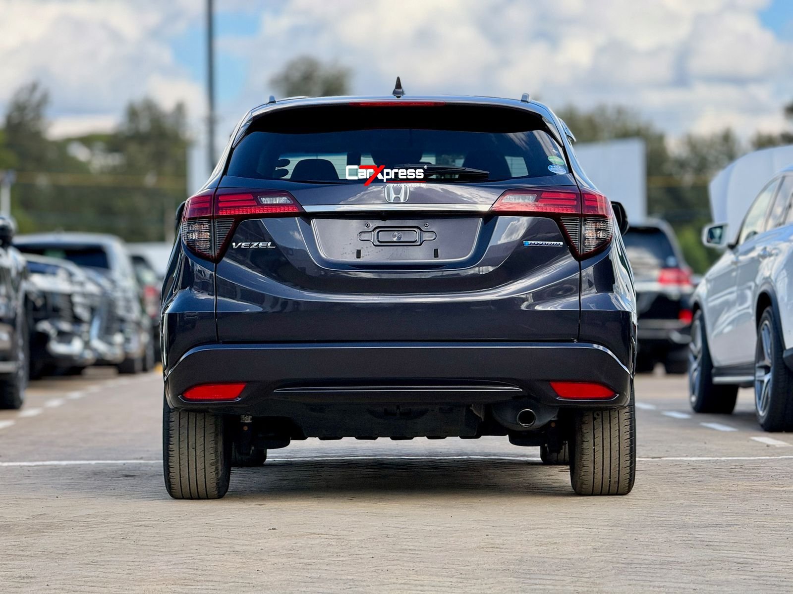 HONDA VEZEL HYBRID RU3 thumbnail 4