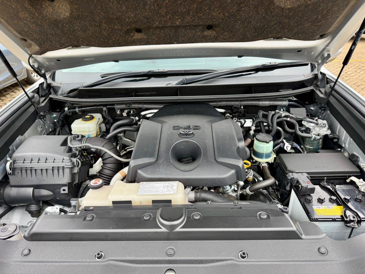 TOYOTA LANDCRUISER PRADO KAKADU thumbnail 22