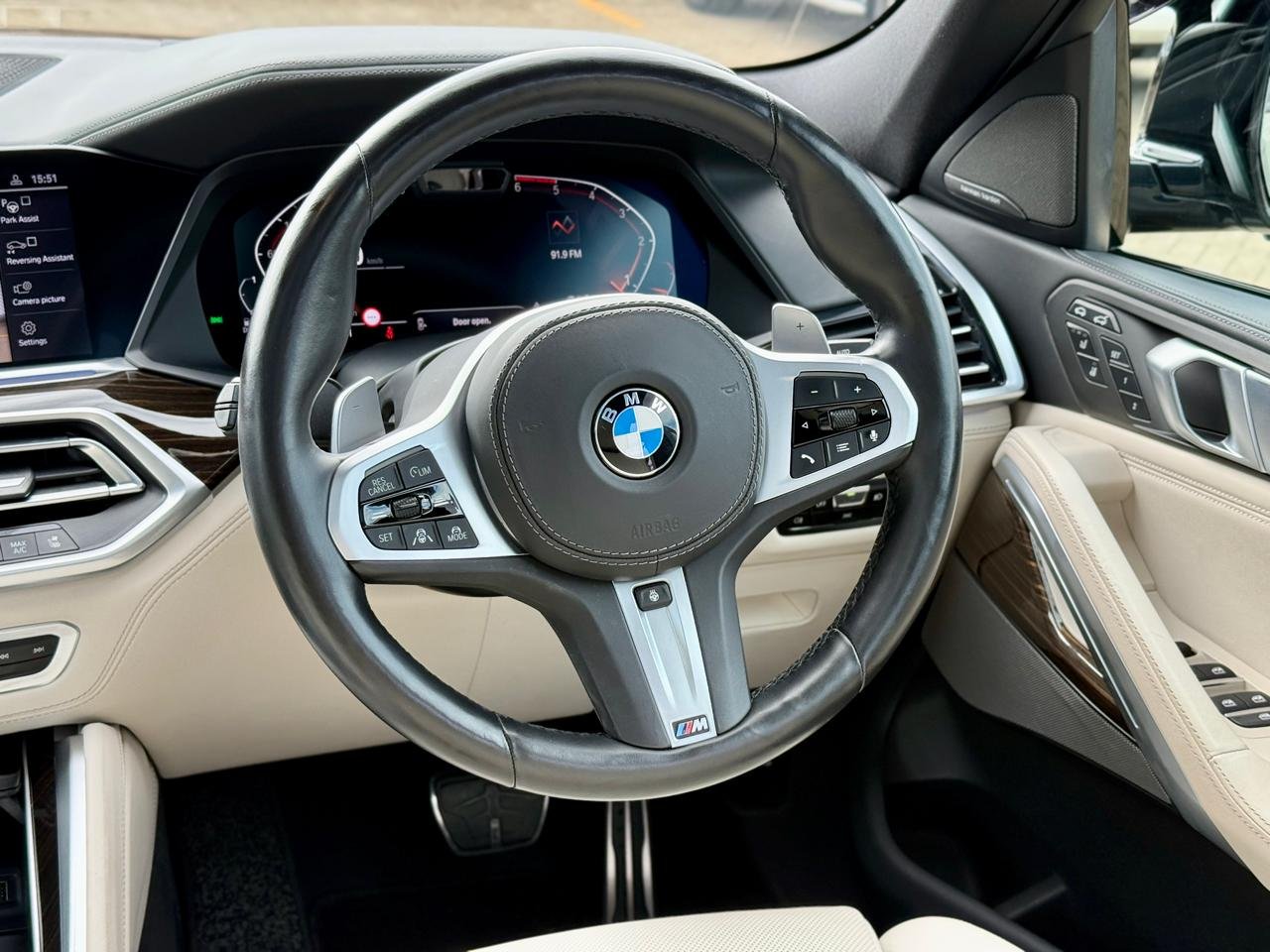 BMW X6 XDRIVE 35DM-SPORT INDIVIDUAL SPEC thumbnail 11
