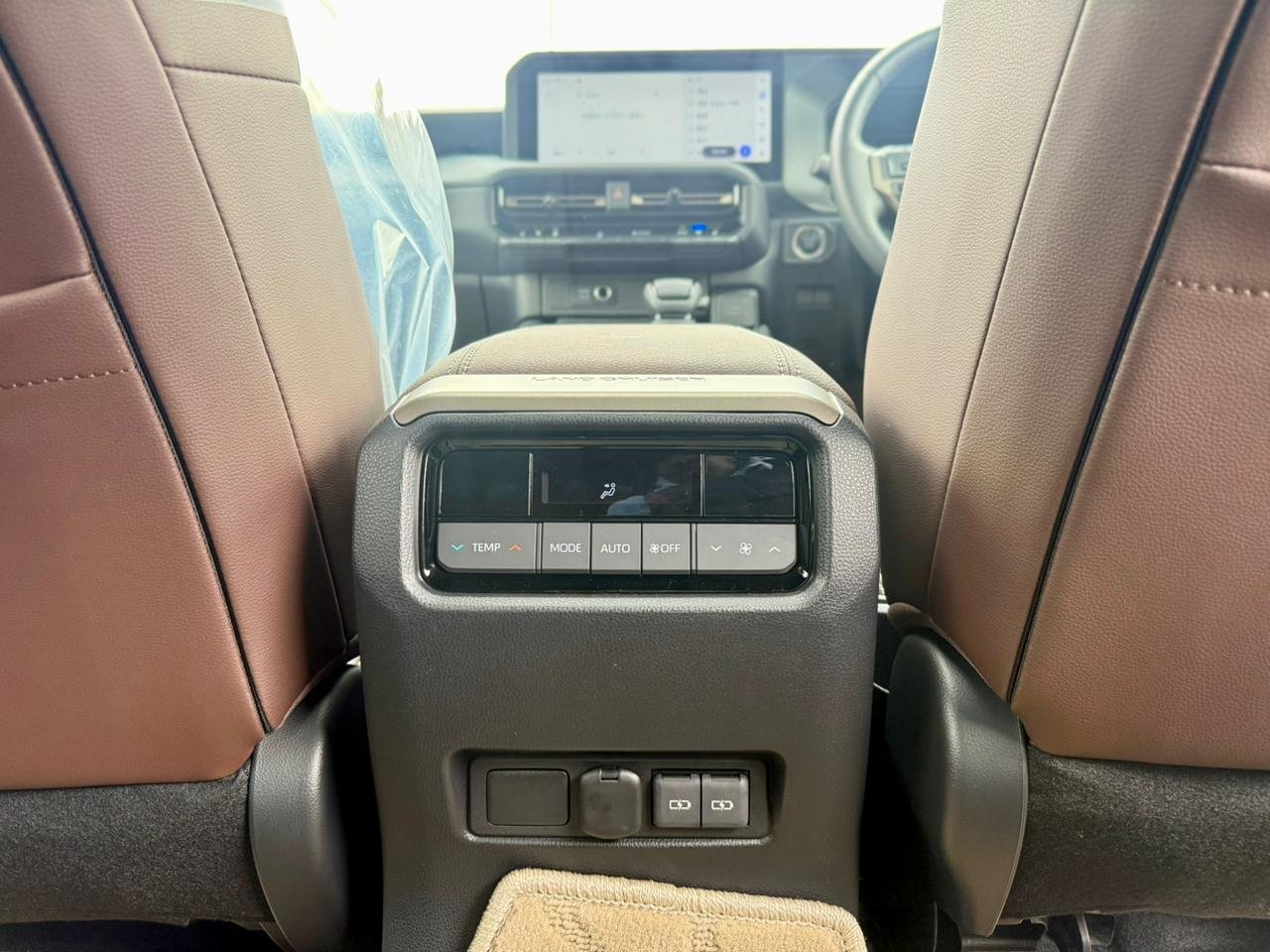 TOYOTA LAND CRUISER PRADO J250 thumbnail 16
