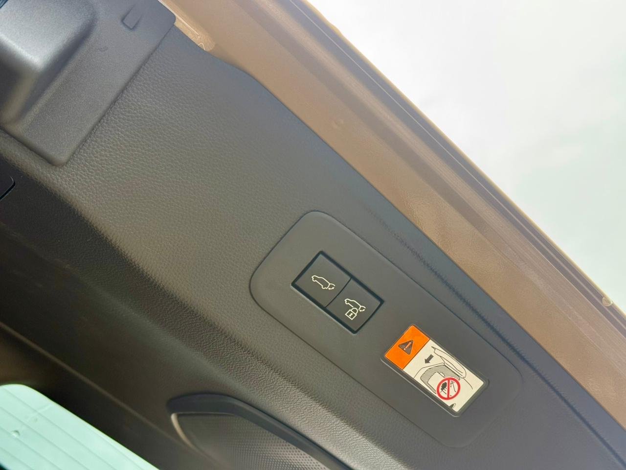 TOYOTA LAND CRUISER PRADO J250 thumbnail 19