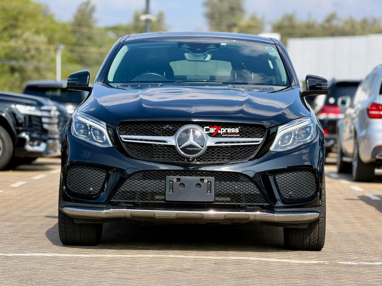 MERCEDES BENZ GLE350d 4MATIC COUPE thumbnail 3