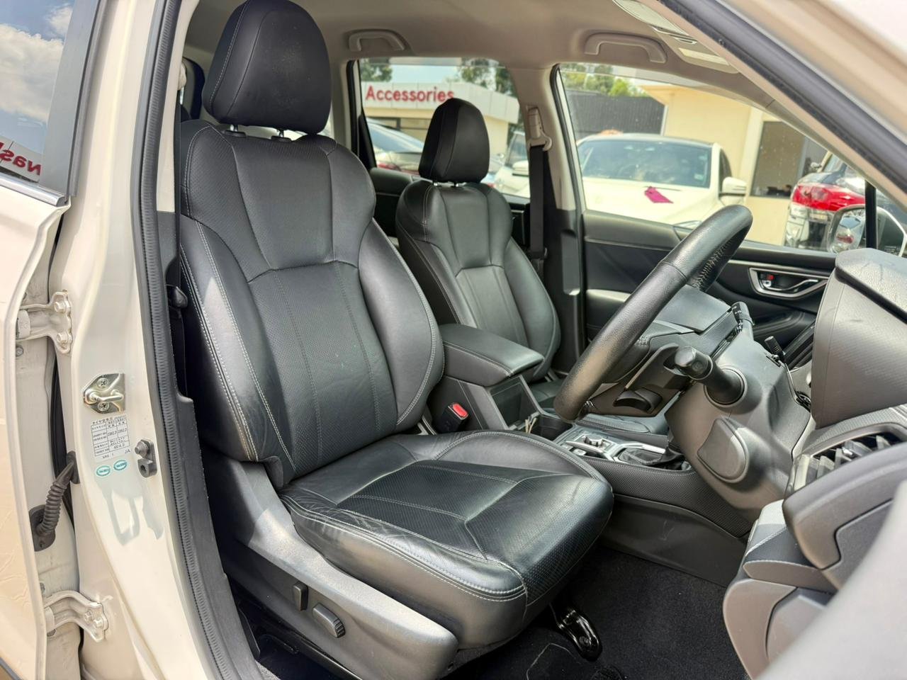 SUBARU FORESTER SK9 thumbnail 7