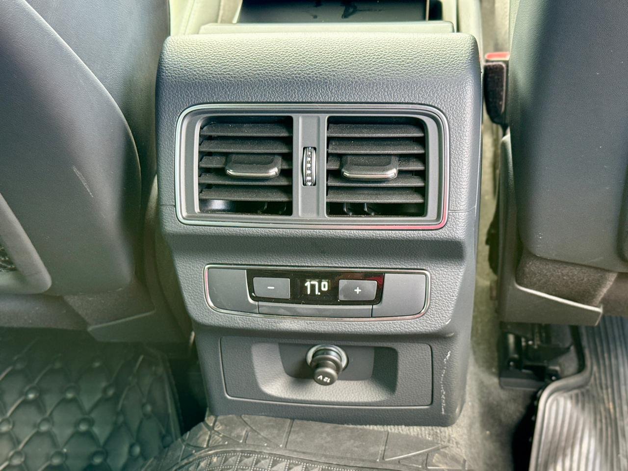 AUDI Q5 TFSI  S-LINE QUATTRO thumbnail 15