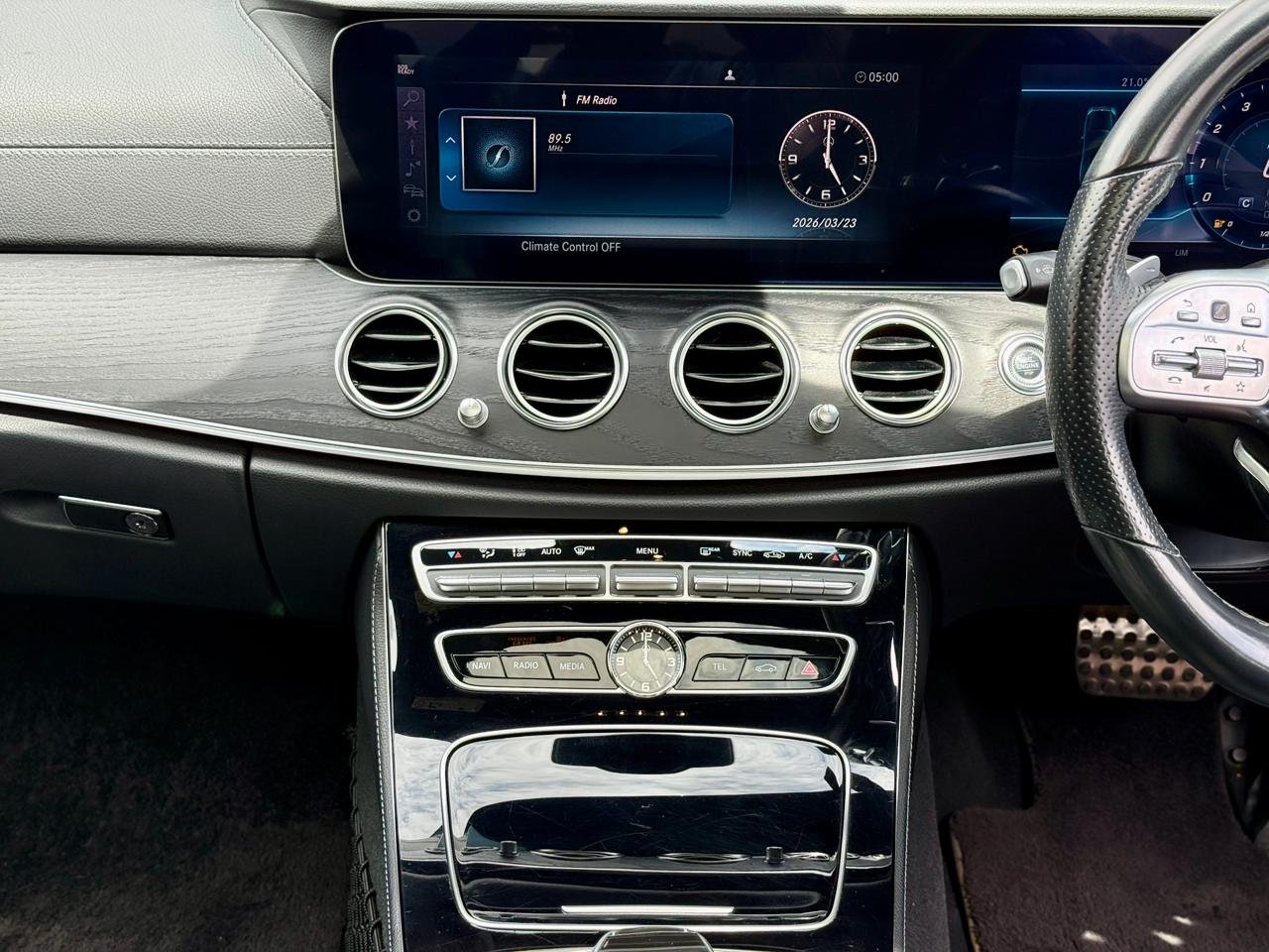 MERCEDES BENZ E250 W213 thumbnail 10
