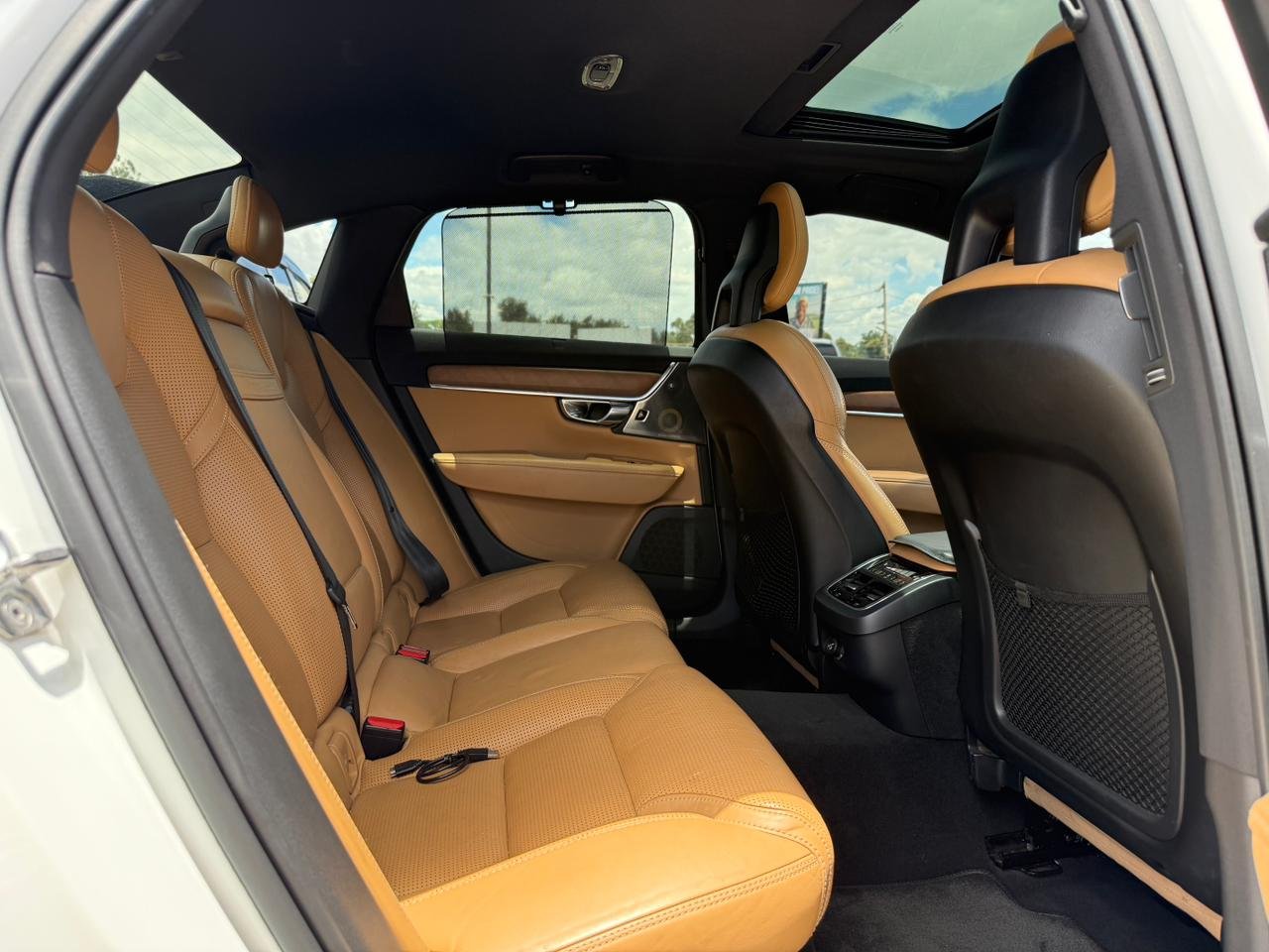 VOLVO S90 T6 INSCRIPTION thumbnail 13