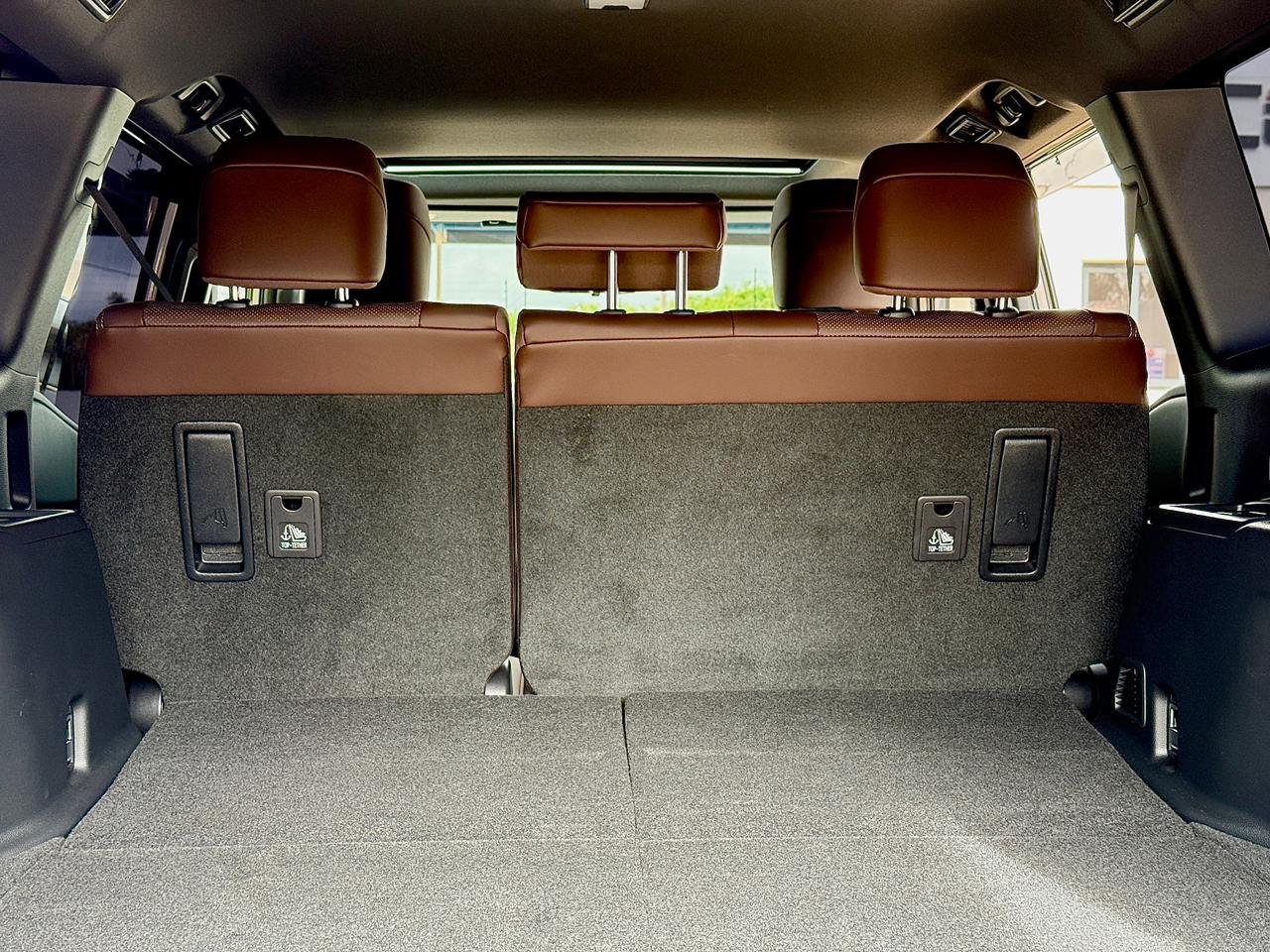 TOYOTA LAND CRUISER PRADO J250 thumbnail 20