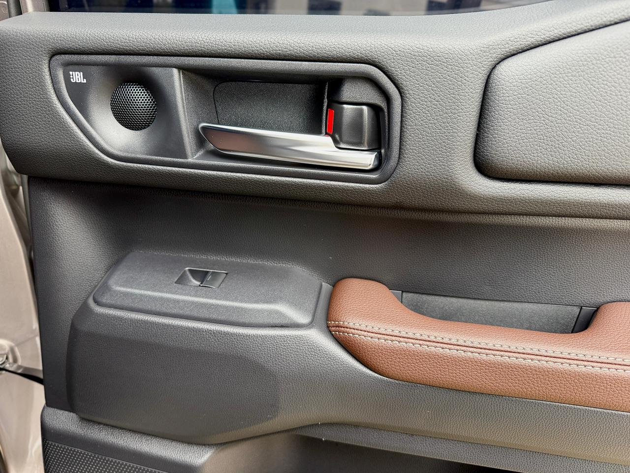 TOYOTA LAND CRUISER PRADO J250 thumbnail 14