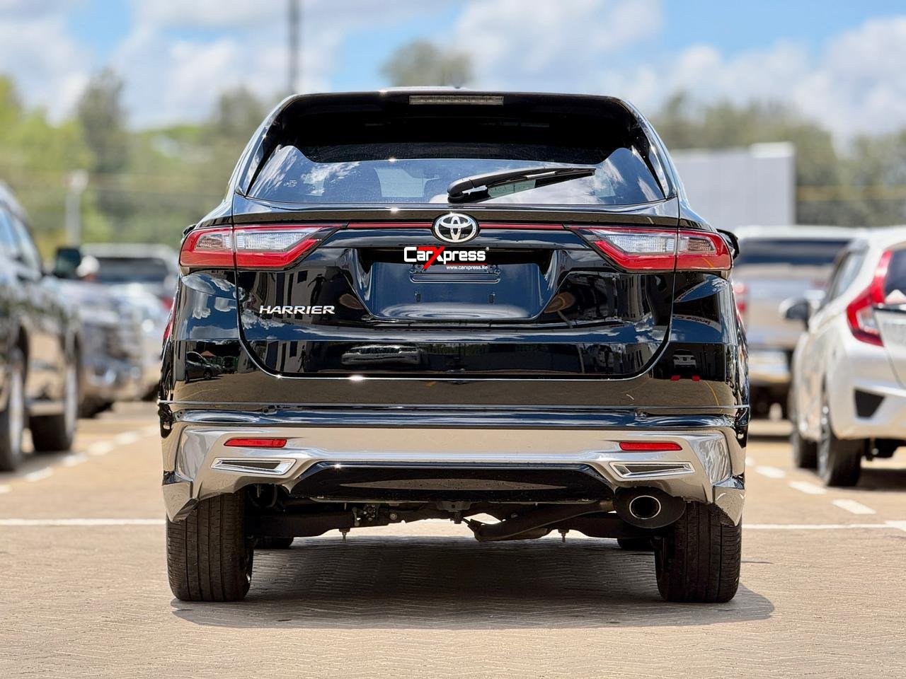 TOYOTA HARRIER TURBOCHARGED thumbnail 4