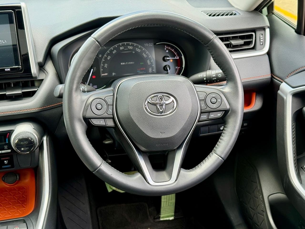 TOYOTA RAV 4 ADVENTURE thumbnail 12