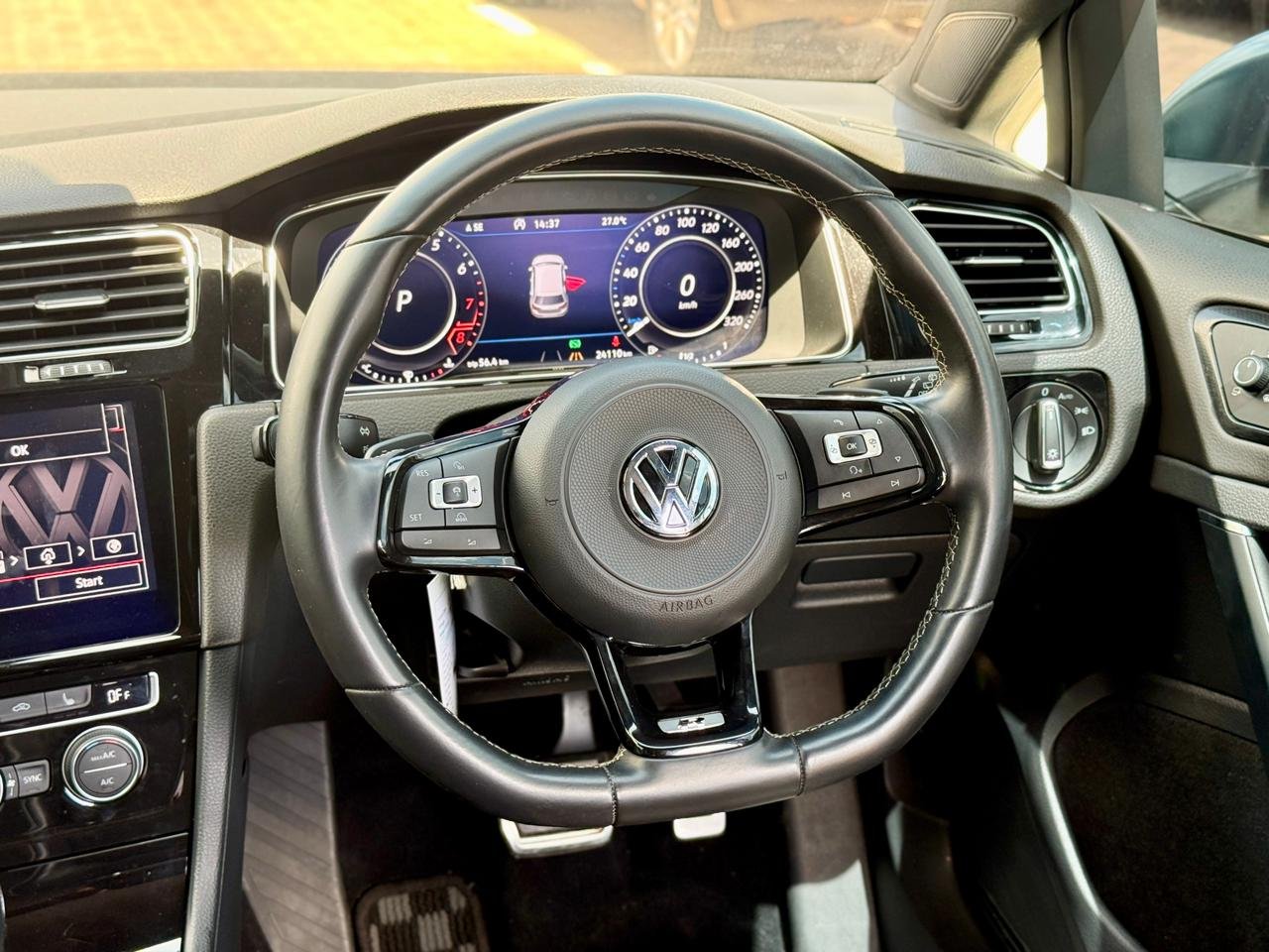 VOLKSWAGEN GOLF R 4MOTION thumbnail 13