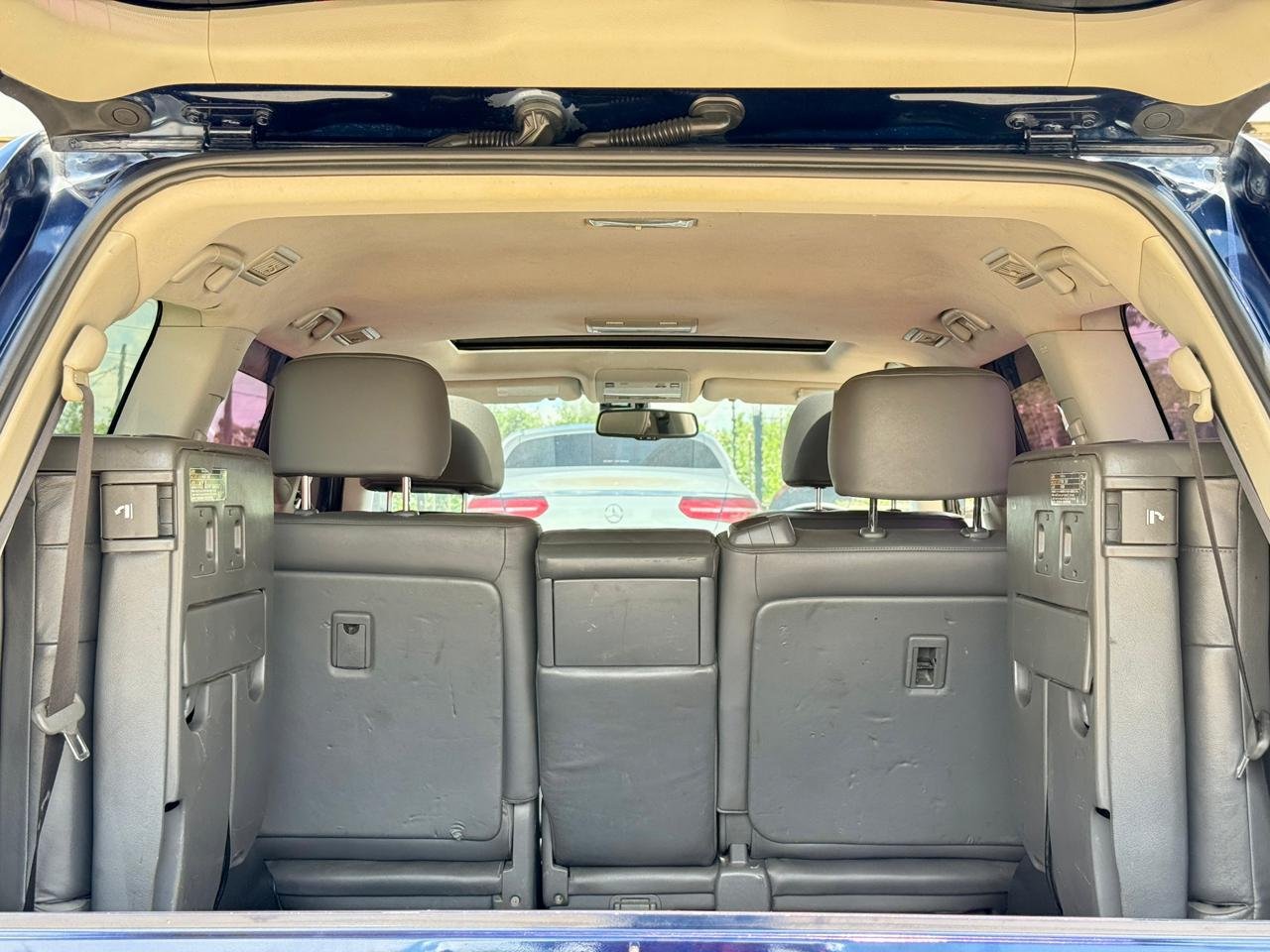 TOYOTA LAND CRUISER 200 SERIES thumbnail 17