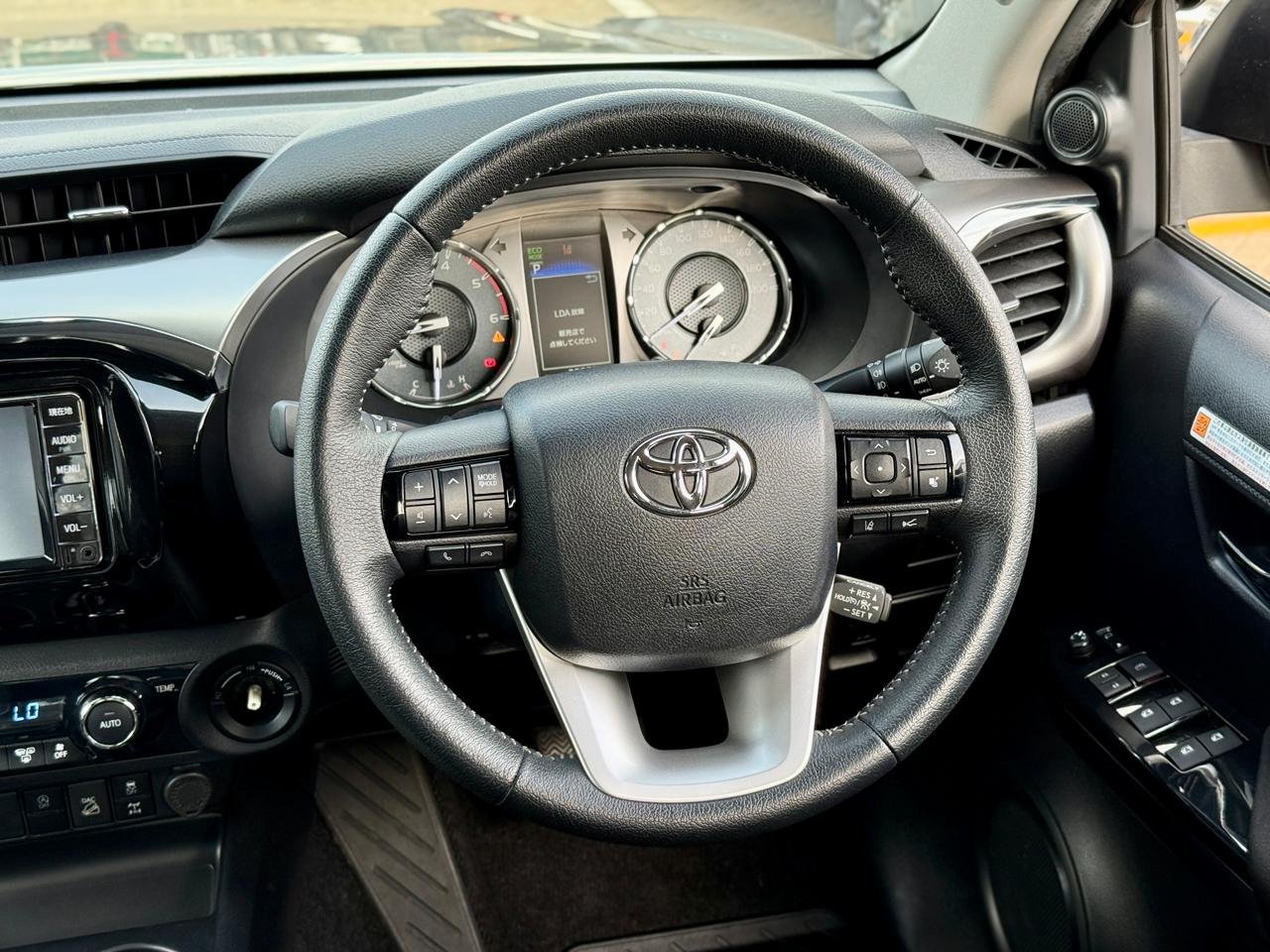 TOYOTA HILUX DOUBLE CAB thumbnail 12