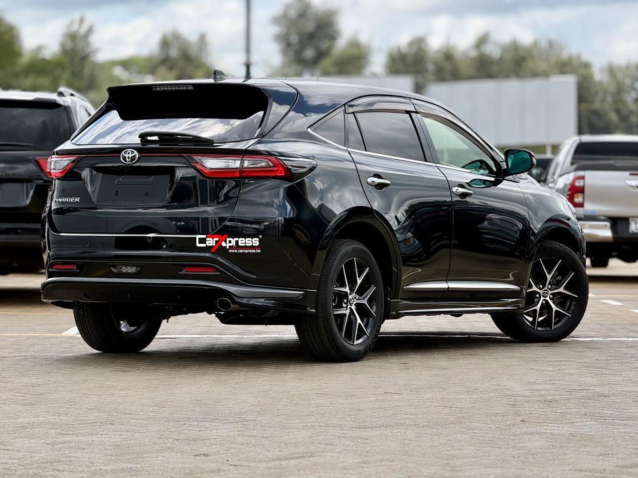 TOYOTA HARRIER TURBOCHARGED thumbnail 6