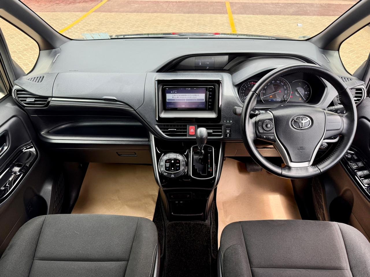 TOYOTA ESQUIRE thumbnail 8