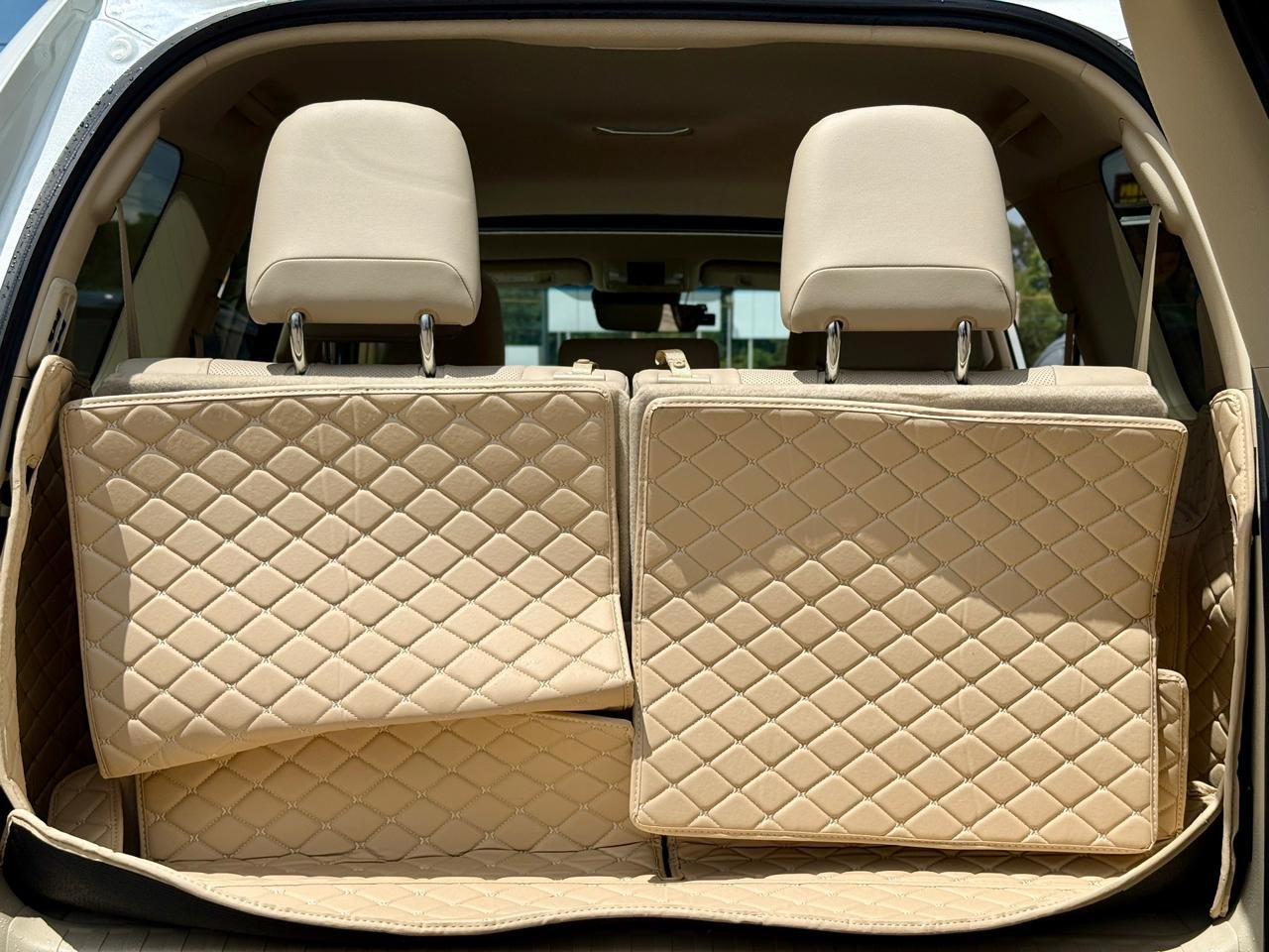 TOYOTA LAND CRUISER PRADO TXL thumbnail 16