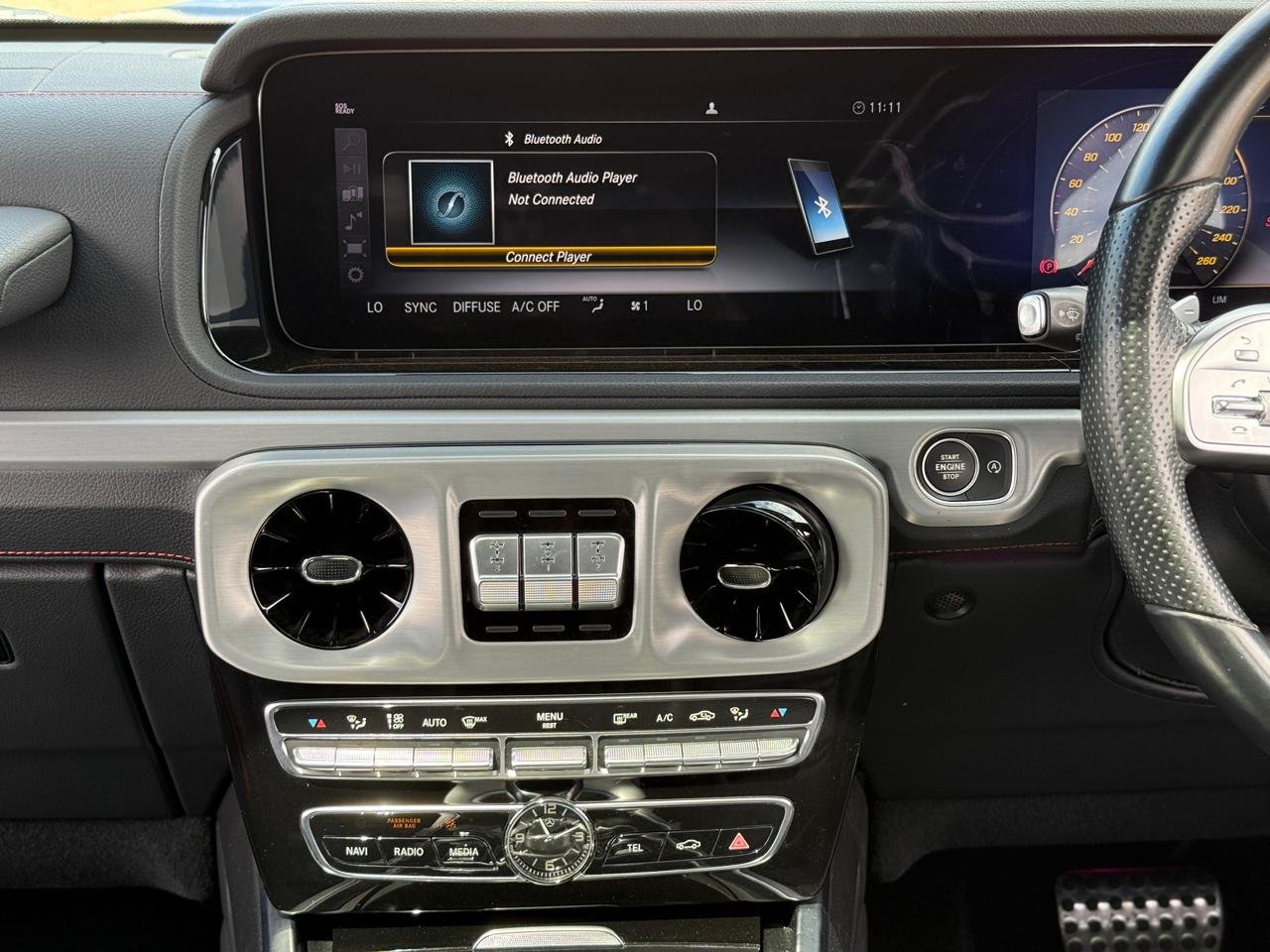 MERCEDES BENZ G350d G-WAGON thumbnail 11
