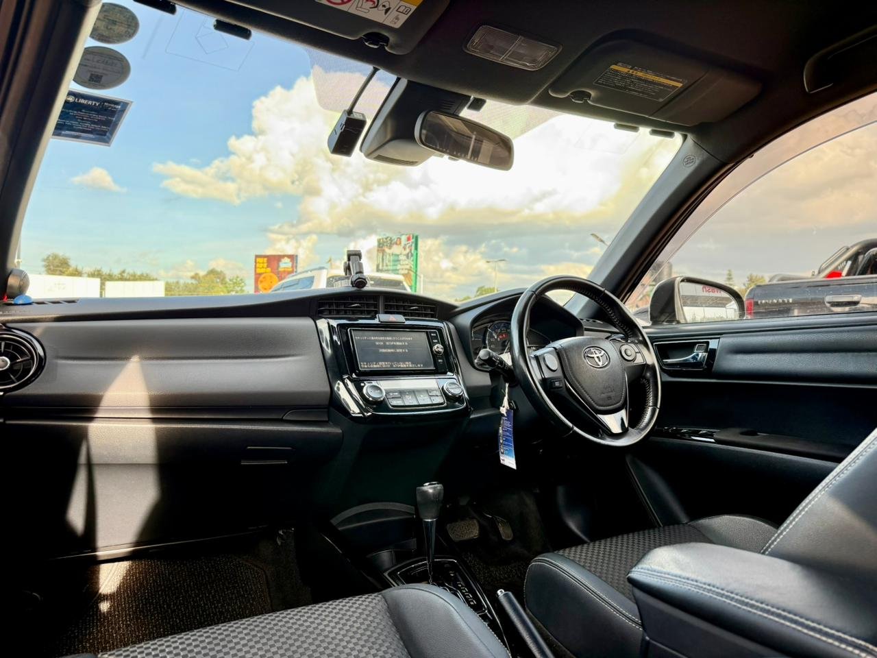 TOYOTA FIELDER WXB HYBRID thumbnail 18