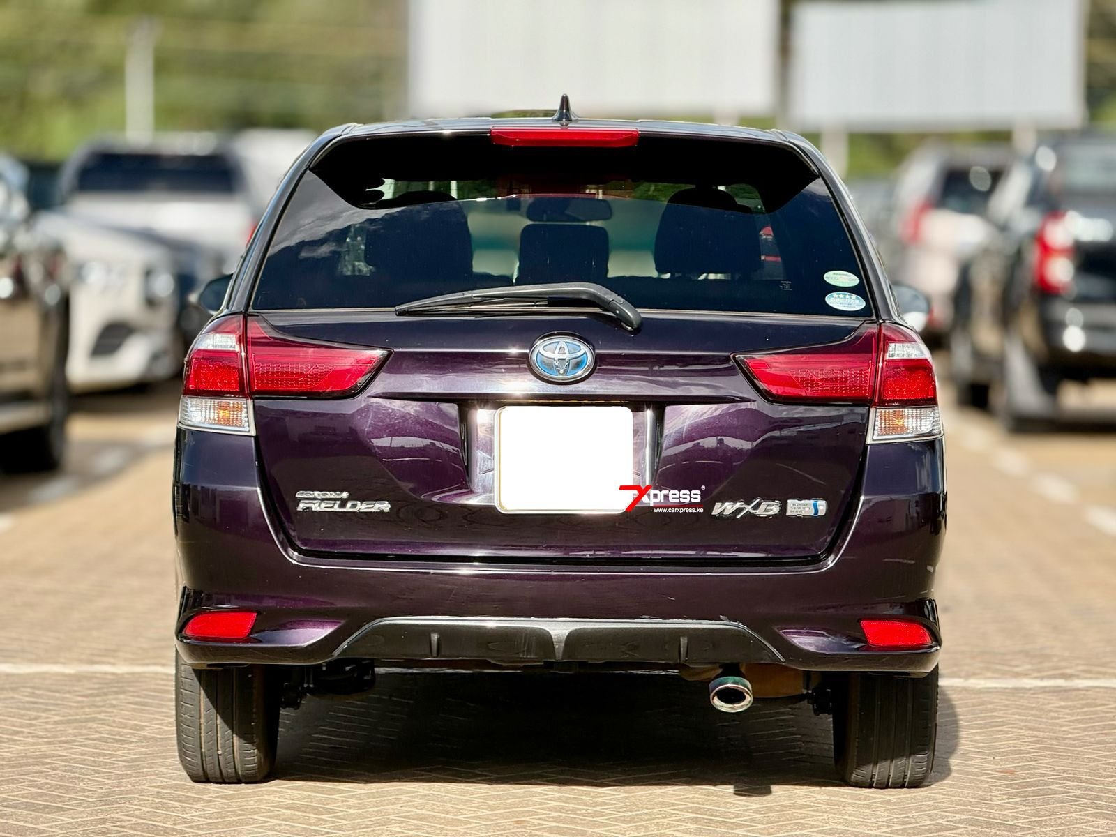 TOYOTA FIELDER WXB HYBRID thumbnail 4