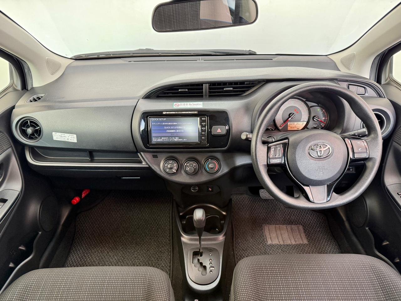 TOYOTA VITZ thumbnail 9