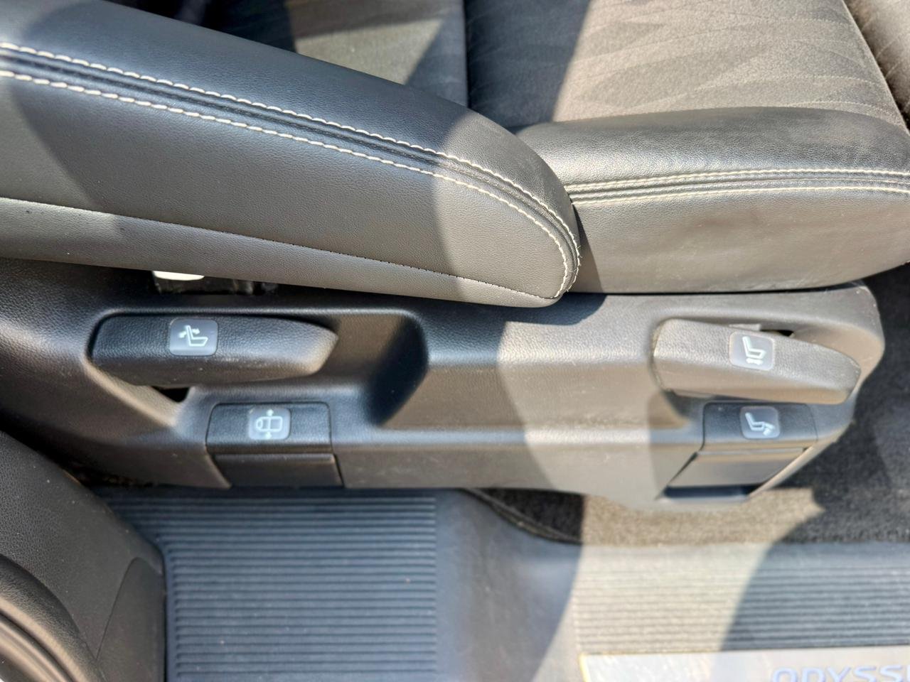 HONDA ODYSSEY ABSOLUTE thumbnail 18