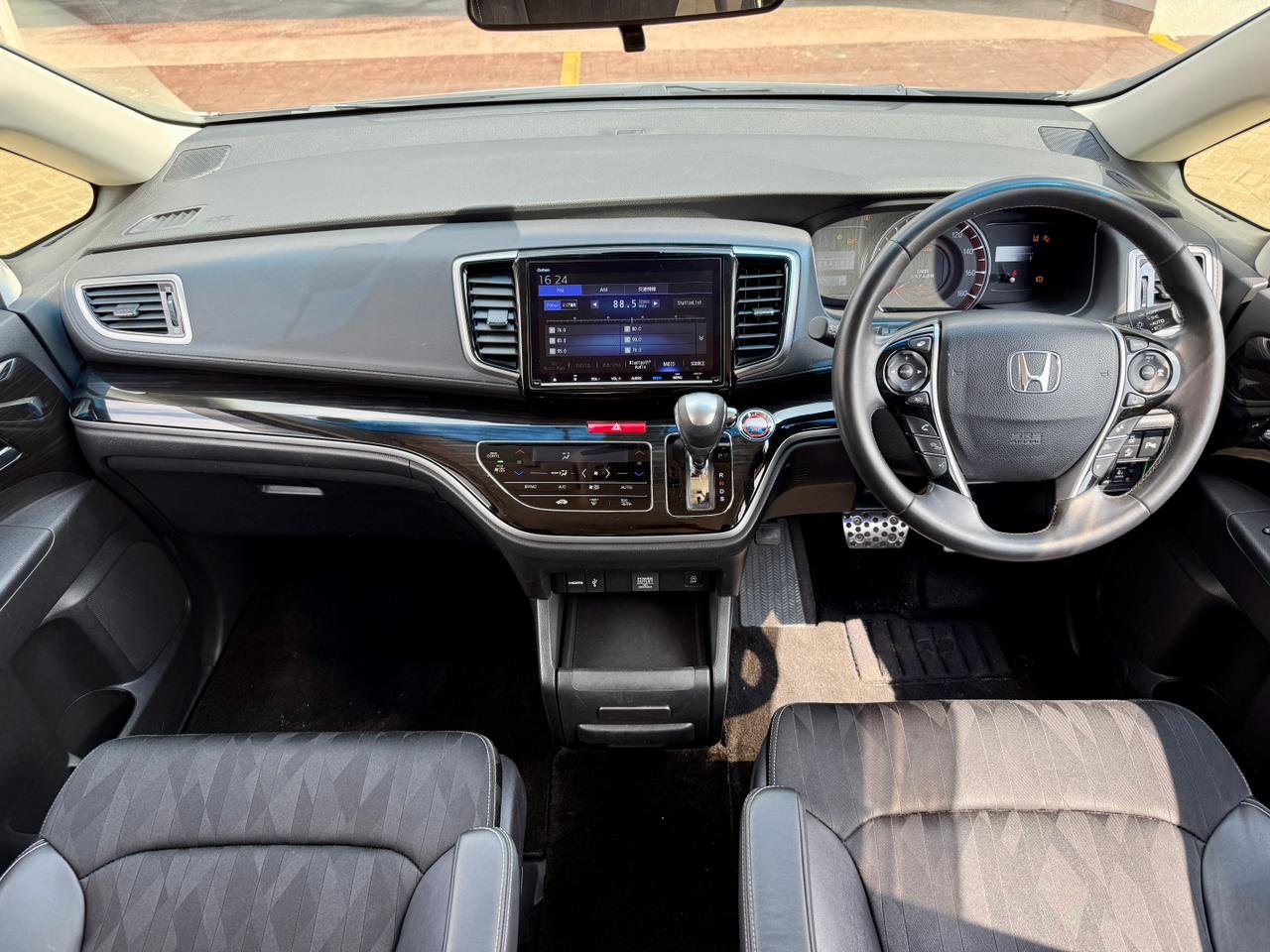 HONDA ODYSSEY ABSOLUTE thumbnail 7
