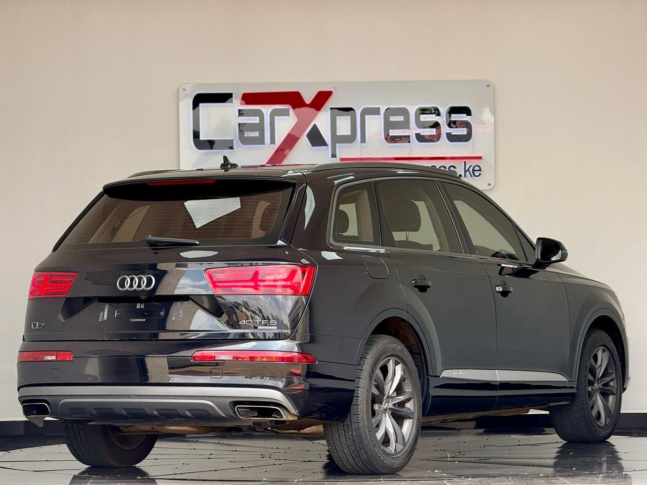 AUDI Q7 40 TFSI thumbnail 6