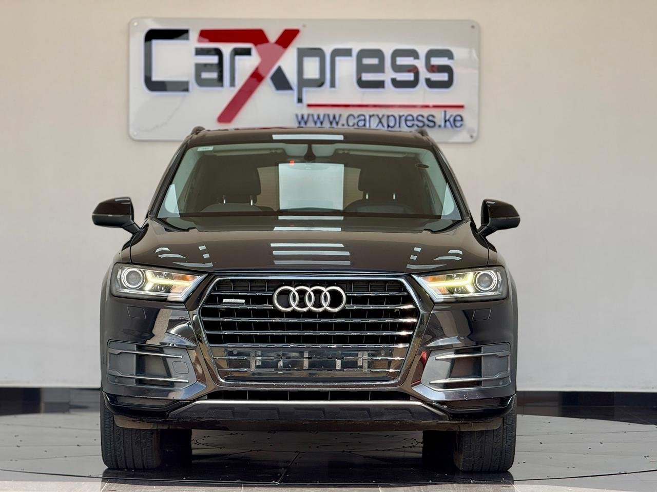 AUDI Q7 40 TFSI thumbnail 3