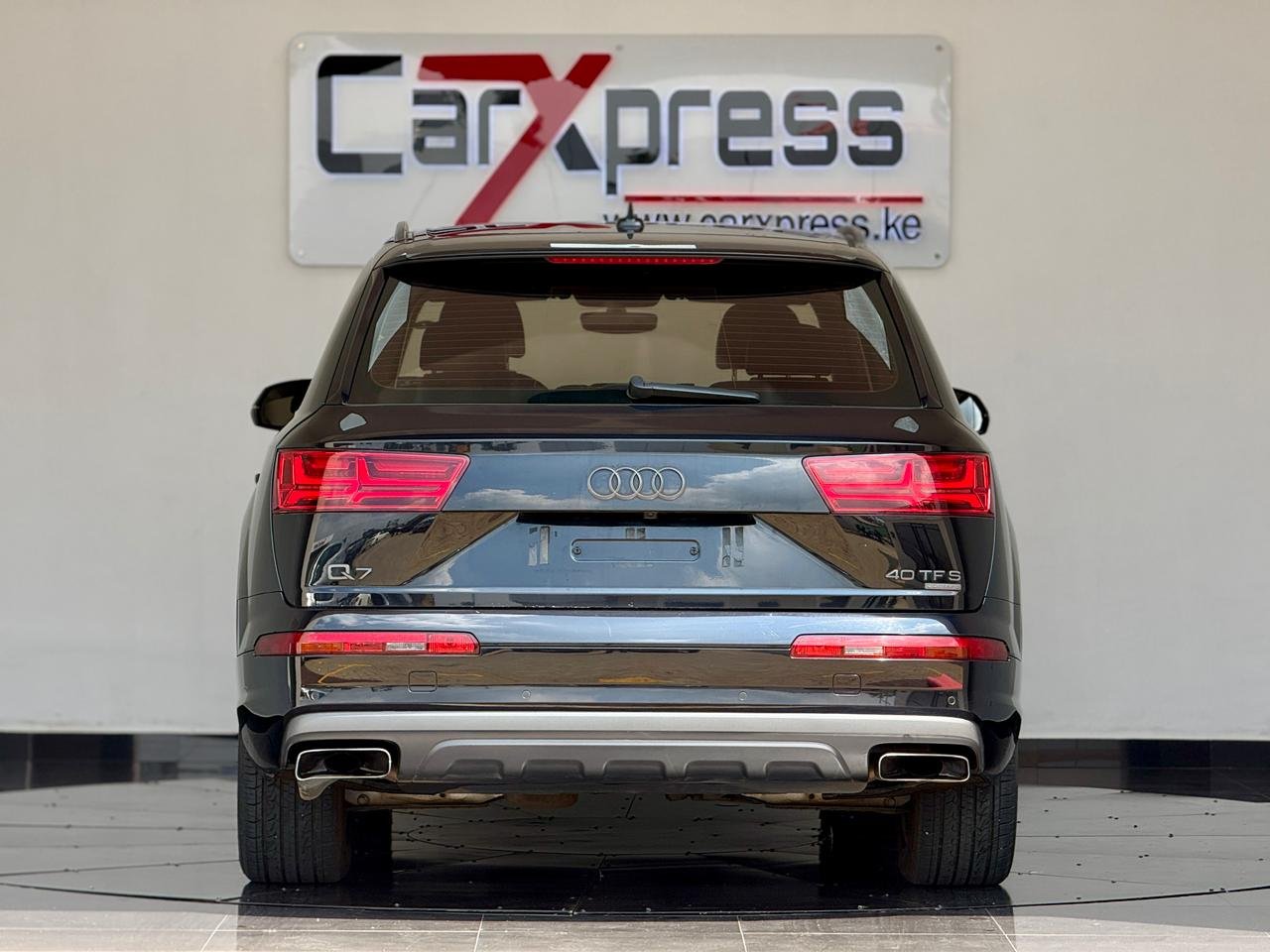 AUDI Q7 40 TFSI thumbnail 4